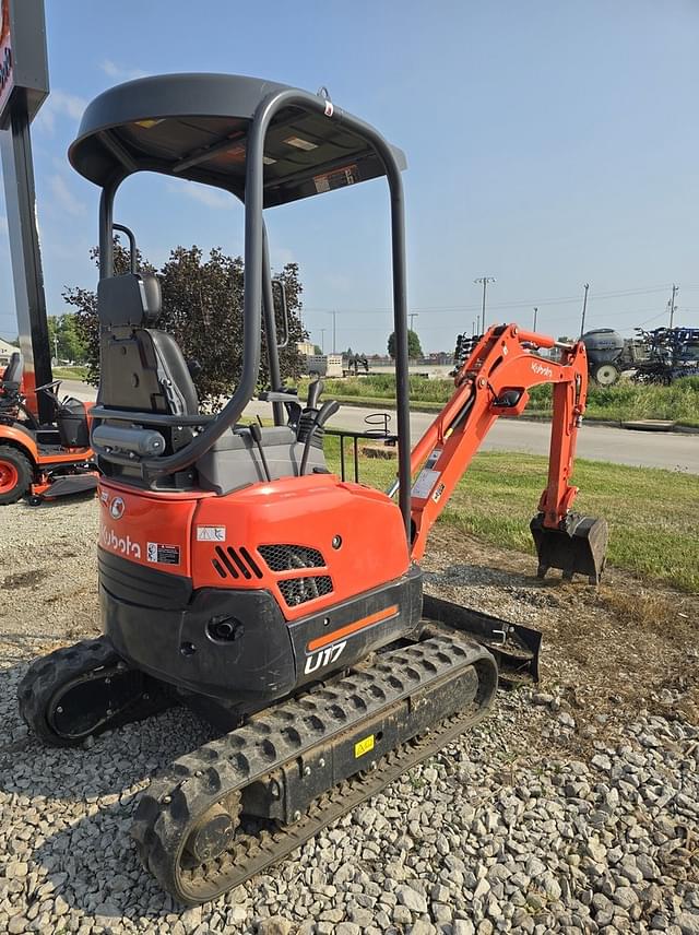 Image of Kubota U17 equipment image 2