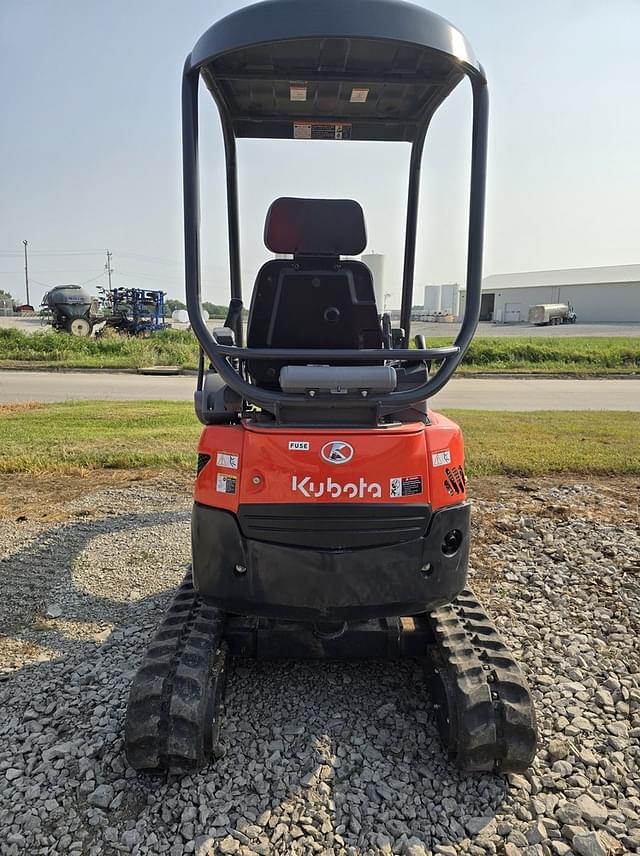 Image of Kubota U17 equipment image 4