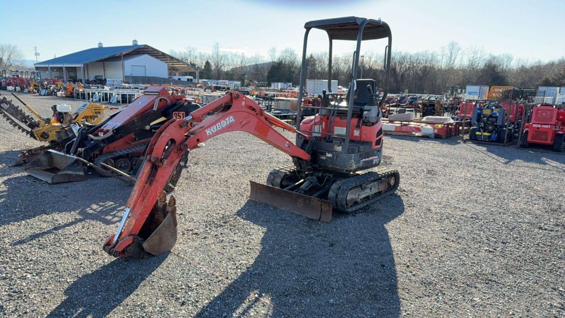Kubota U17 Equipment Image0