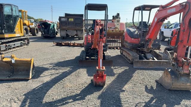 Image of Kubota U17 equipment image 1