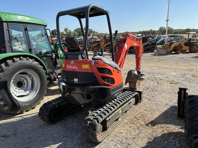 Image of Kubota U25 equipment image 2