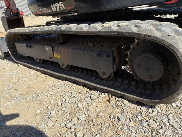 Image of Kubota U25 equipment image 4
