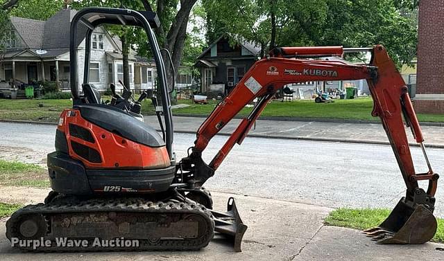 Image of Kubota U25 equipment image 3