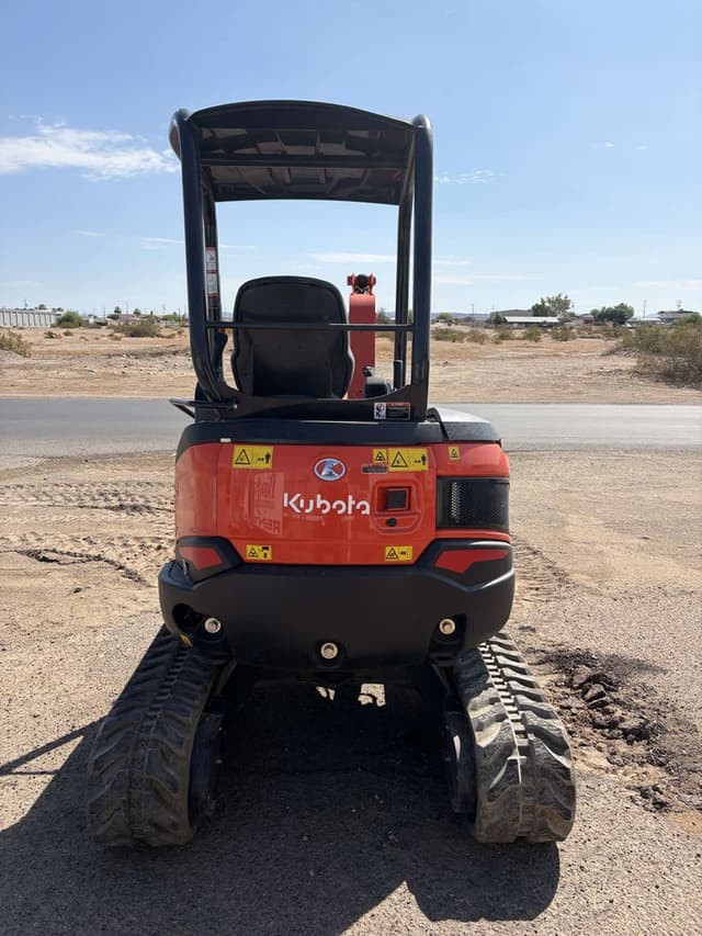 Image of Kubota U27-4 equipment image 4
