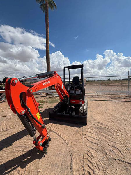 Image of Kubota U27-4 equipment image 2