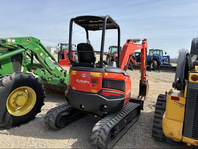 Image of Kubota U27-4 equipment image 2