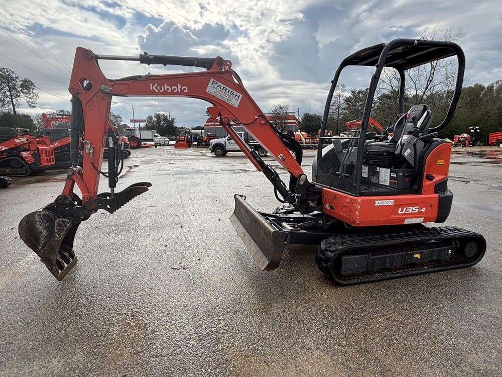 2022 Kubota U35-4 Equipment Image0