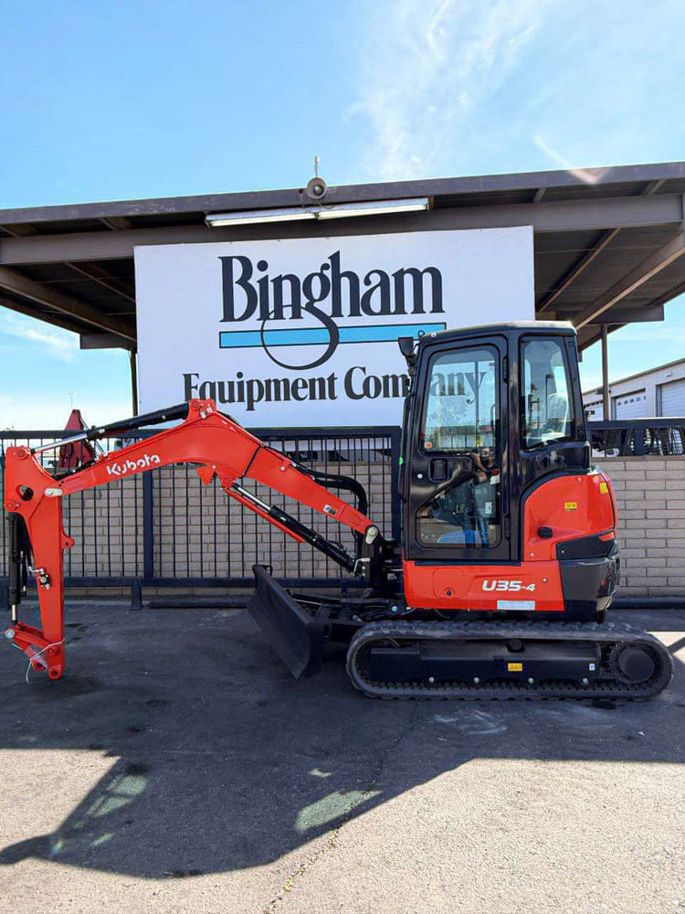 Kubota U35-4 Equipment Image0