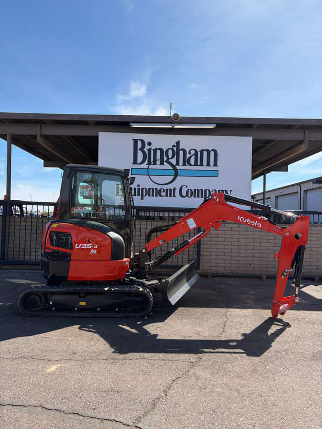 Image of Kubota U35-4 equipment image 1