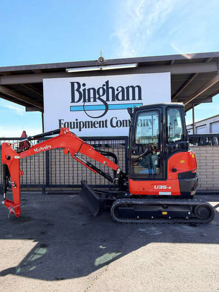 Kubota U35-4 Equipment Image0