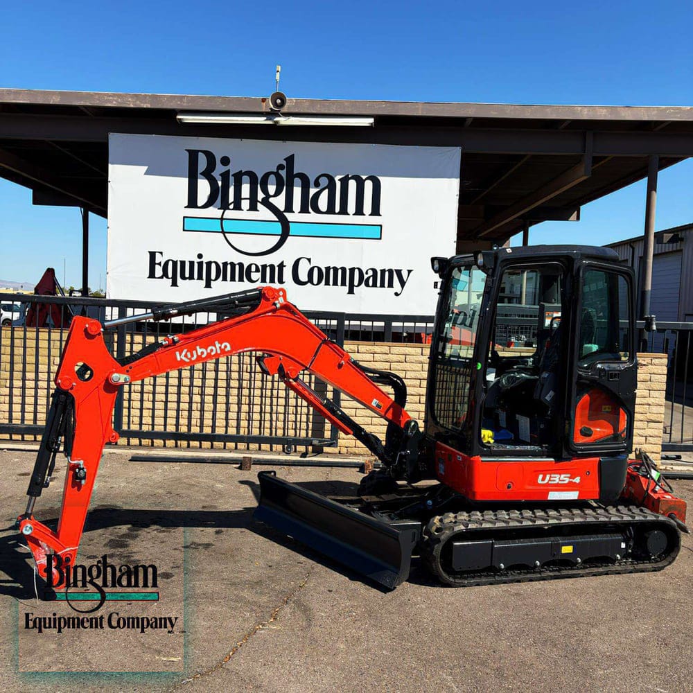 Kubota U35-4 Equipment Image0