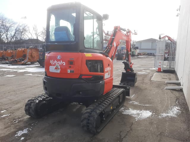 Image of Kubota U35-4R3 equipment image 4