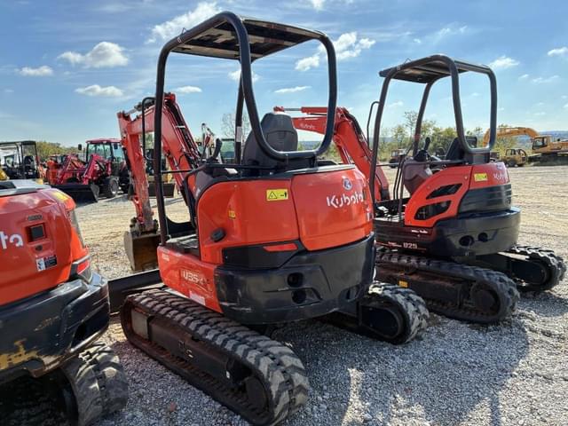Image of Kubota U35-4 equipment image 3