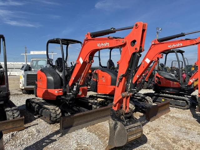 Image of Kubota U35-4 equipment image 1