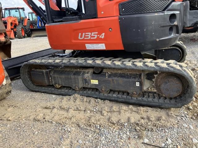 Image of Kubota U35-4 equipment image 4