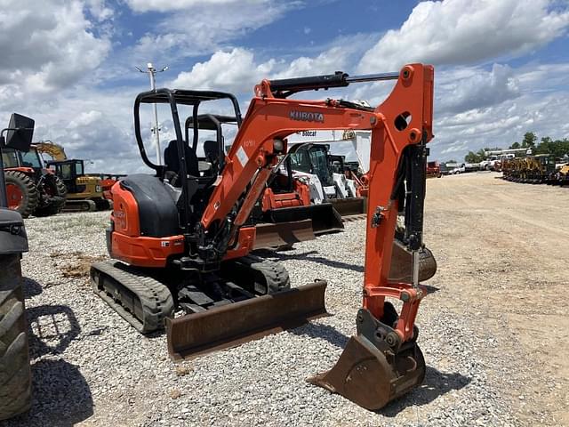 Image of Kubota U35-4 equipment image 1