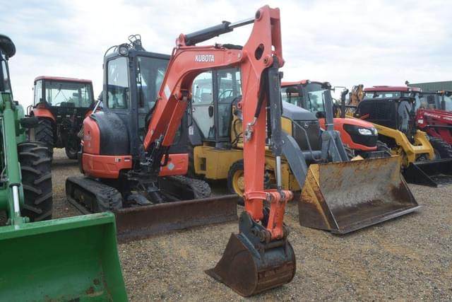 Image of Kubota U35-4 equipment image 3