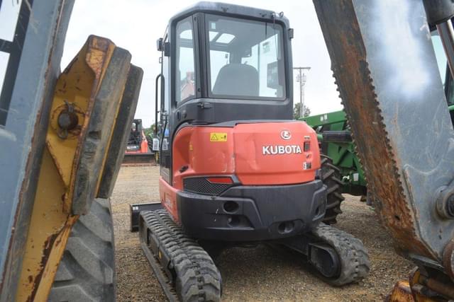 Image of Kubota U35-4 equipment image 1