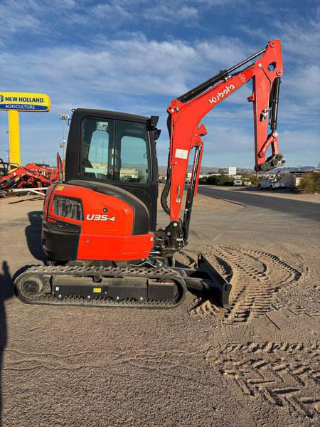 Image of Kubota U35-4 equipment image 1