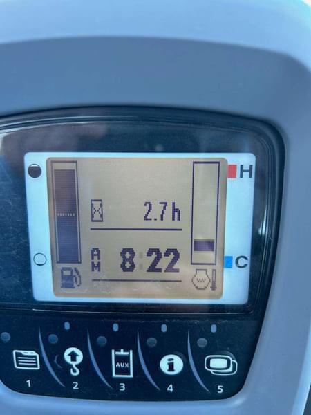 Image of Kubota U35-4 equipment image 4