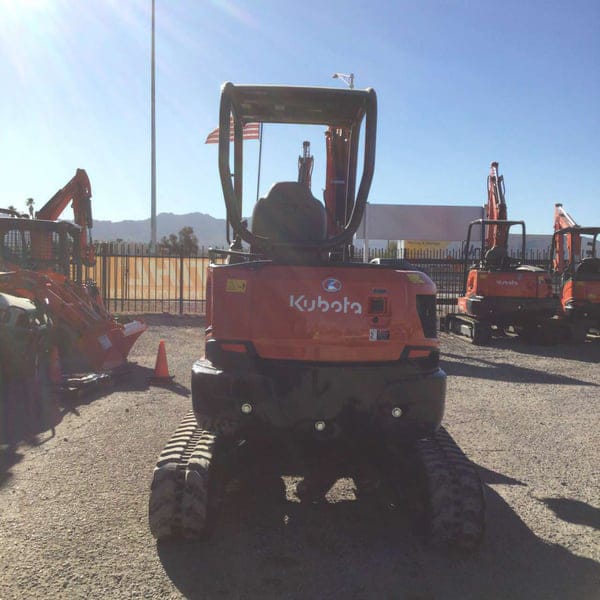 Kubota U35-4 Equipment Image0