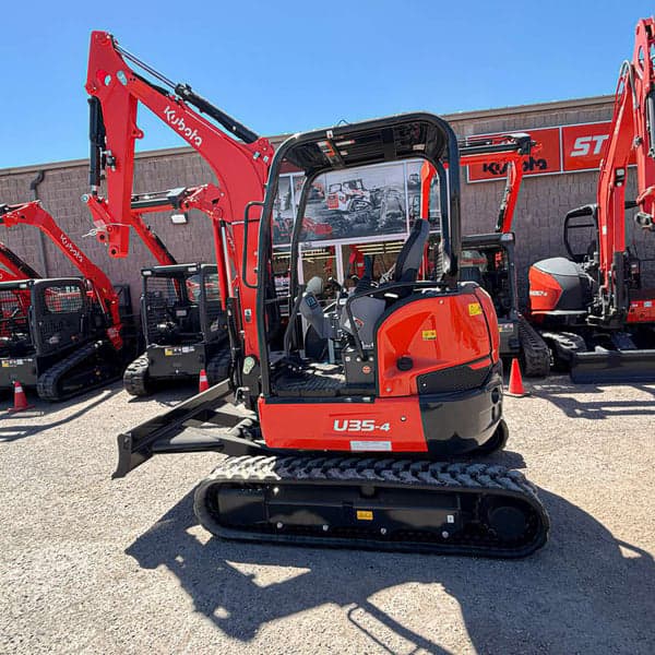 Image of Kubota U35-4 equipment image 4