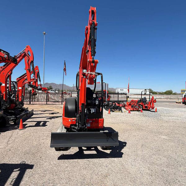 Image of Kubota U35-4 equipment image 2