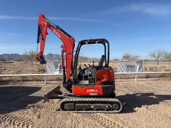 Image of Kubota U35-4 Primary image