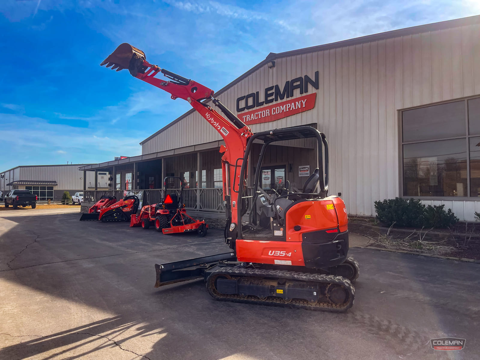 Kubota U35-4R1A Equipment Image0