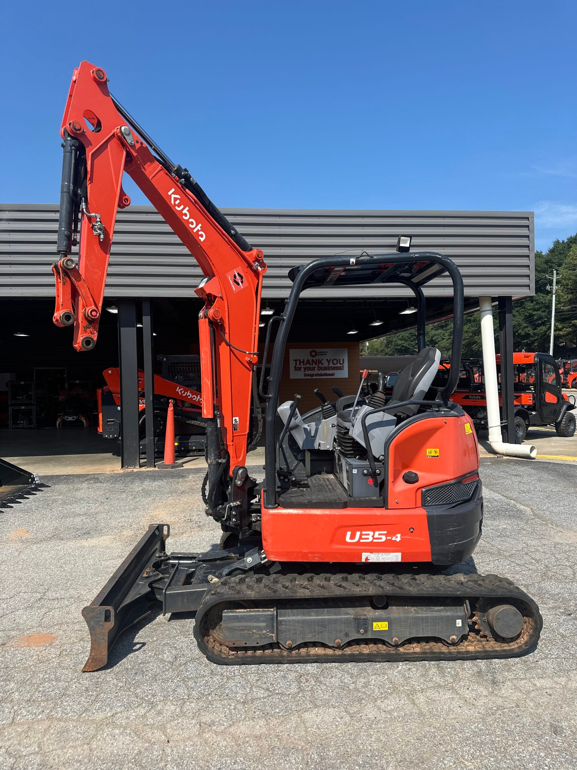 2022 Kubota U35-4R1A Equipment Image0
