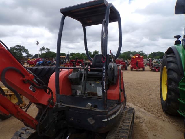 Image of Kubota U35 equipment image 3