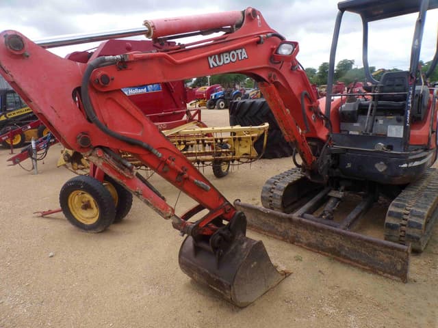 Image of Kubota U35 equipment image 2