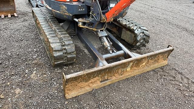 Image of Kubota U35SS equipment image 4