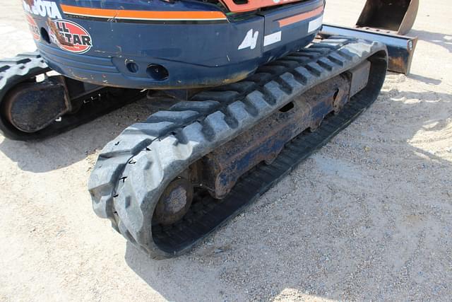 Image of Kubota U45 equipment image 4