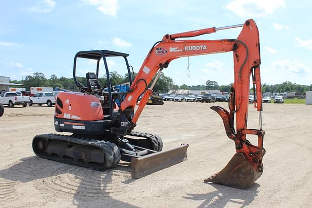 Image of Kubota U45 equipment image 3