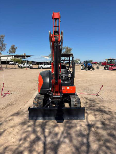 Image of Kubota U48-5 equipment image 2