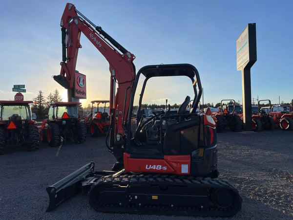 Image of Kubota U48-5 equipment image 4
