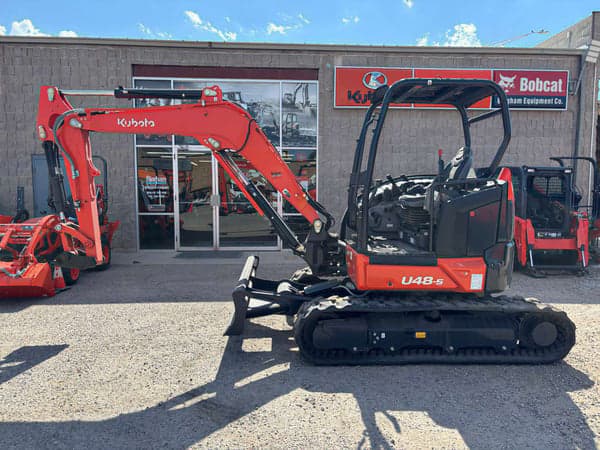 Image of Kubota U48-5 equipment image 4