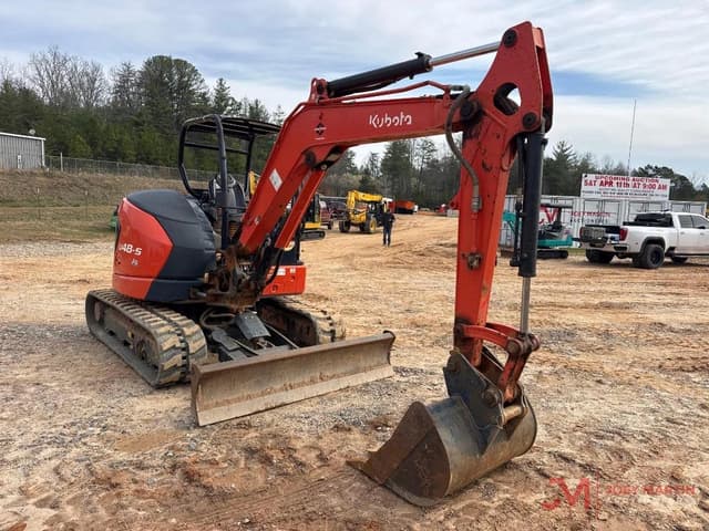 Image of Kubota U48-5 equipment image 3