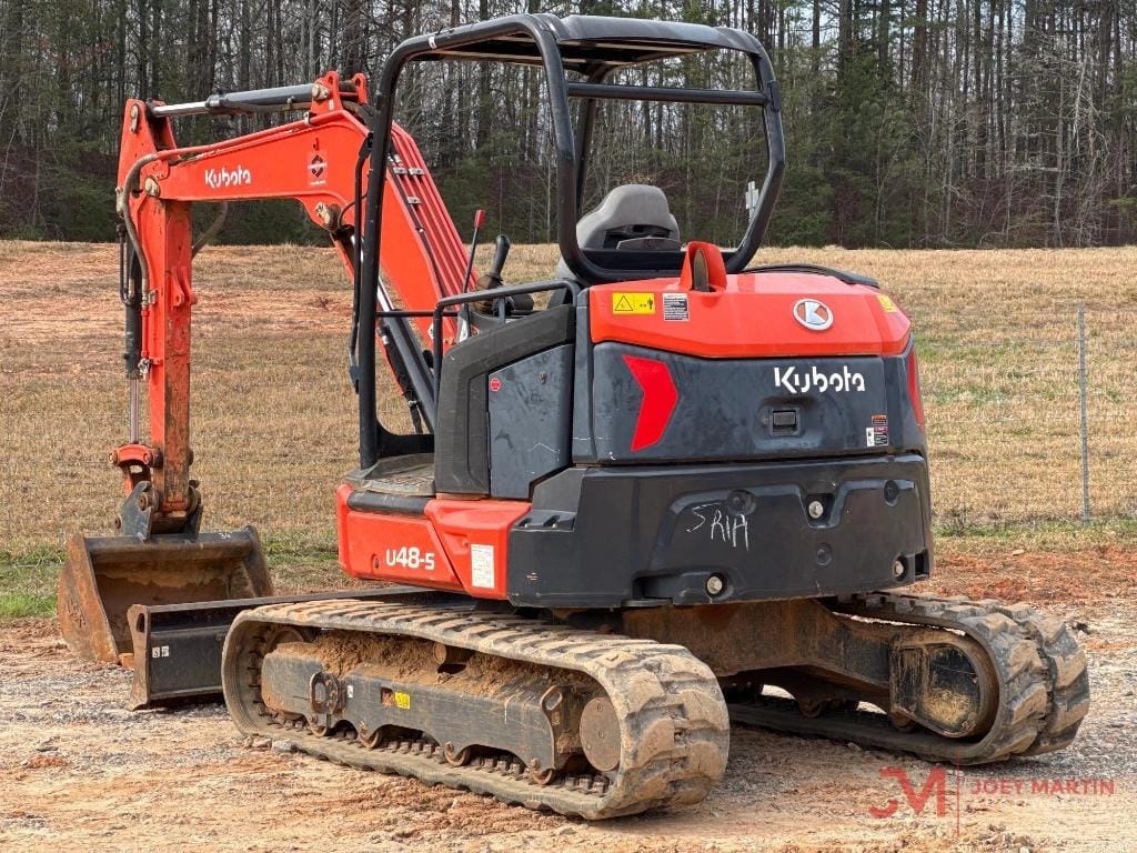 Kubota U48-5 Equipment Image0
