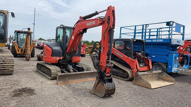 Image of Kubota U55-4 equipment image 2