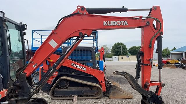 Image of Kubota U55-4 equipment image 4