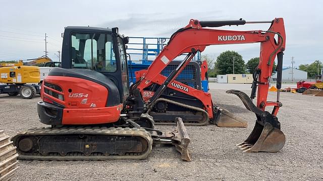 Image of Kubota U55-4 equipment image 3