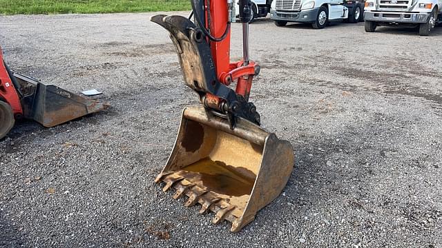 Image of Kubota U55-4 equipment image 4