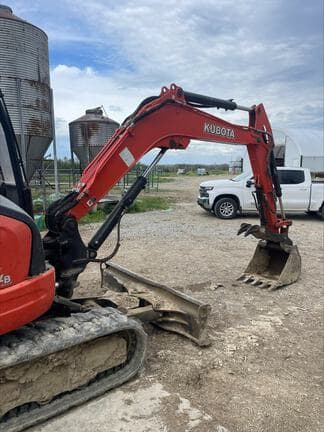 Image of Kubota U55-4 equipment image 1