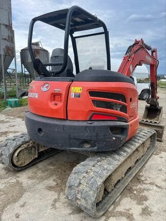 Image of Kubota U55-4 equipment image 4