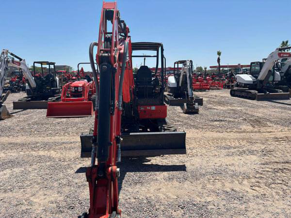 Image of Kubota U55-5 equipment image 2