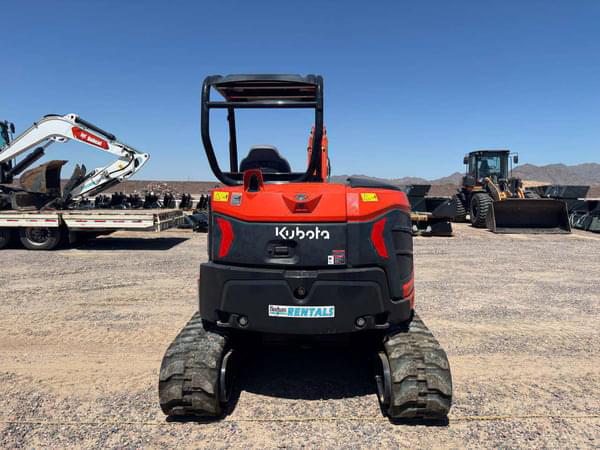 Image of Kubota U55-5 equipment image 3