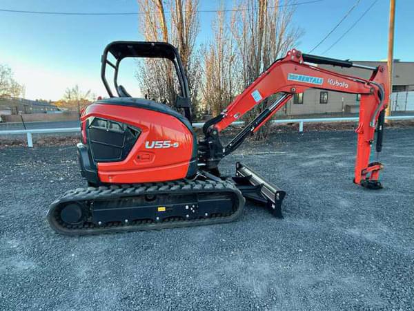 Image of Kubota U55-5 equipment image 1