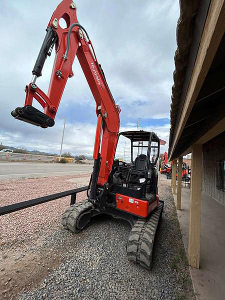 Image of Kubota U55-5 equipment image 1